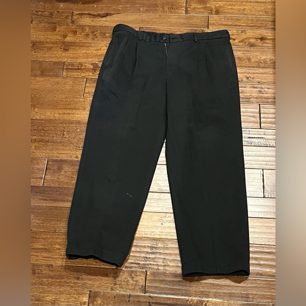 Black Brooks Brothers "Advantage Chino Elliot" twill cuffed pants, w38 L32 EUC